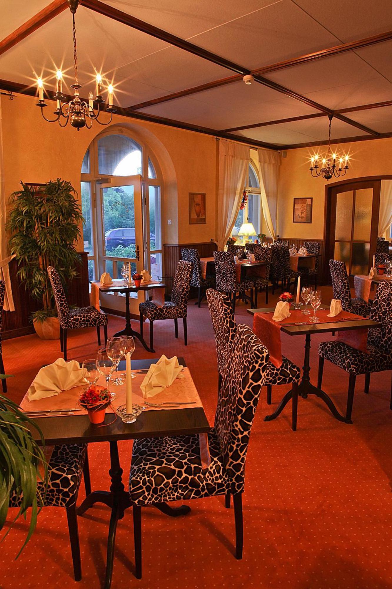 Hotel Schweizerhof Веггис Экстерьер фото