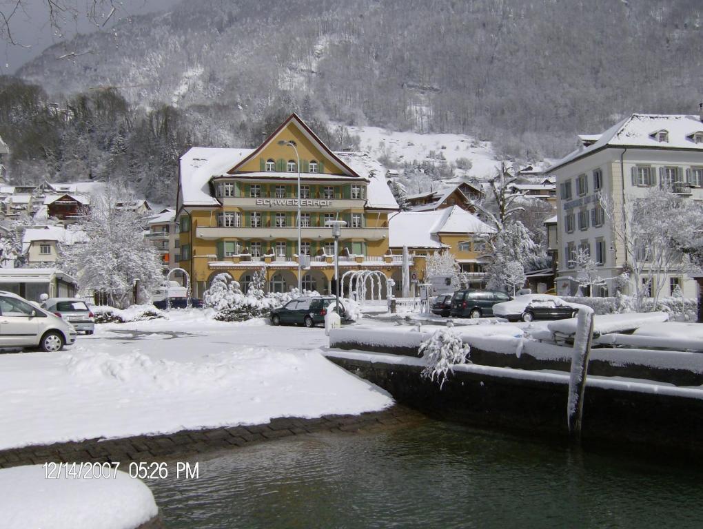 Hotel Schweizerhof Веггис Экстерьер фото
